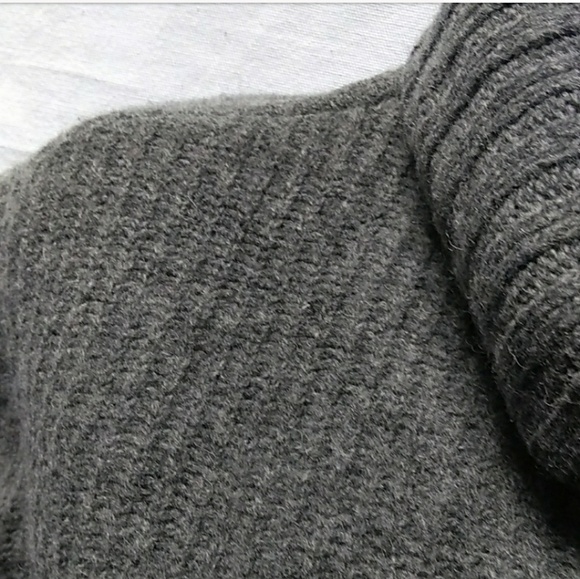 MOTH Anthro WoolBlend Oversize HighLow Turtleneck - Picture 3 of 8